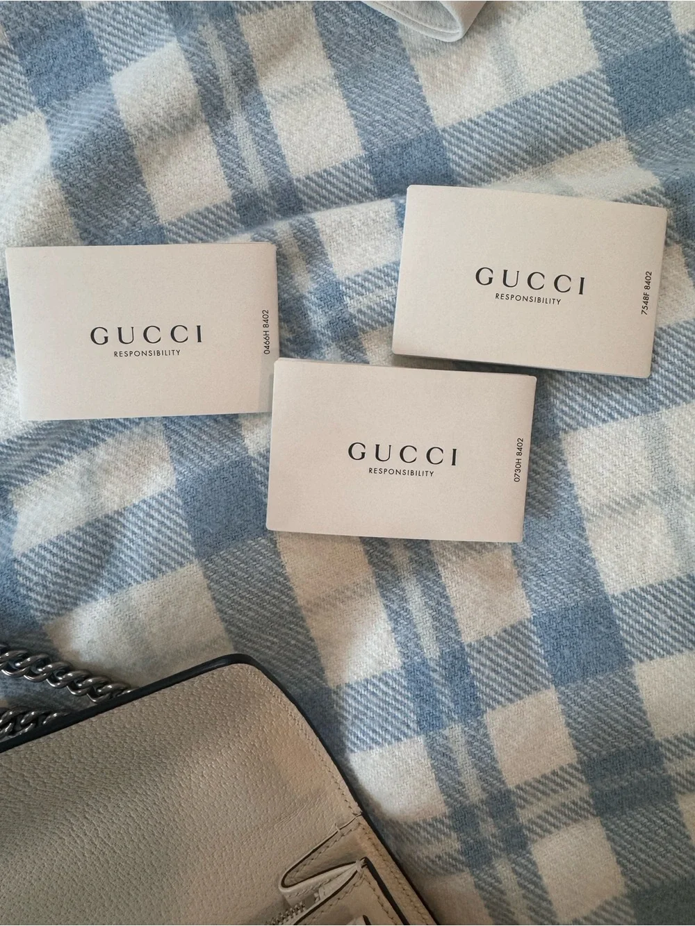 Gucci Dionysus Medium Leather Cream Shoulder Bag with Silver Detail - Picture 5 of 10